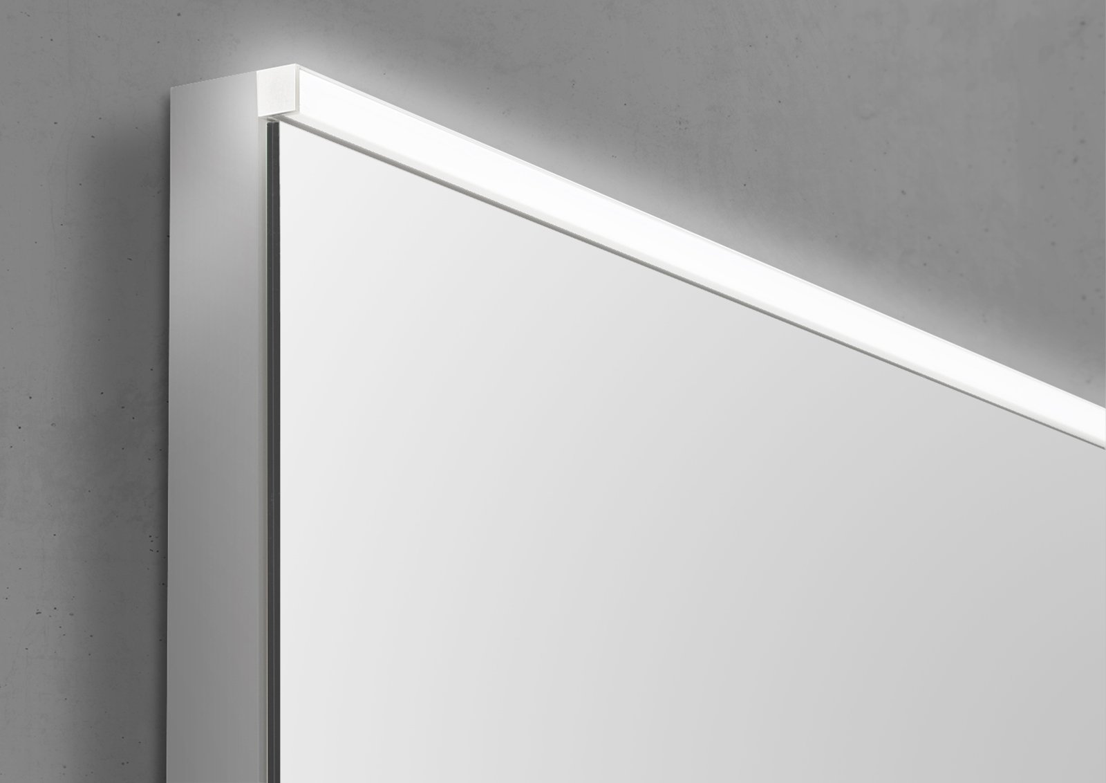 Design Spiegel Led 130x70cm Lichtspiegel mit Sensorschalter und Memory-Funktion