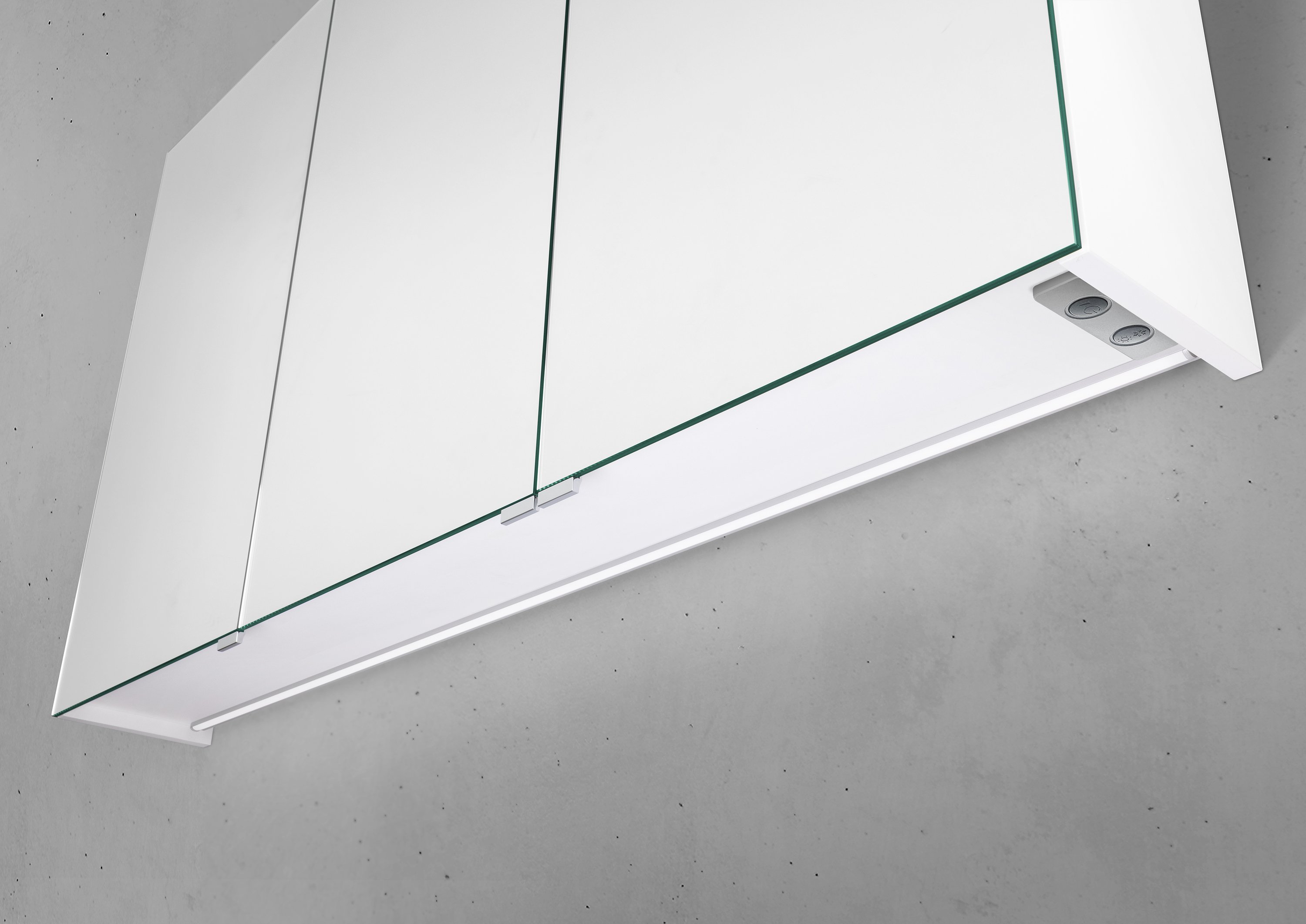 Spiegelschrank 120 cm mit MULTI LED Aufsatzleuchte Doppelspiegeltüren