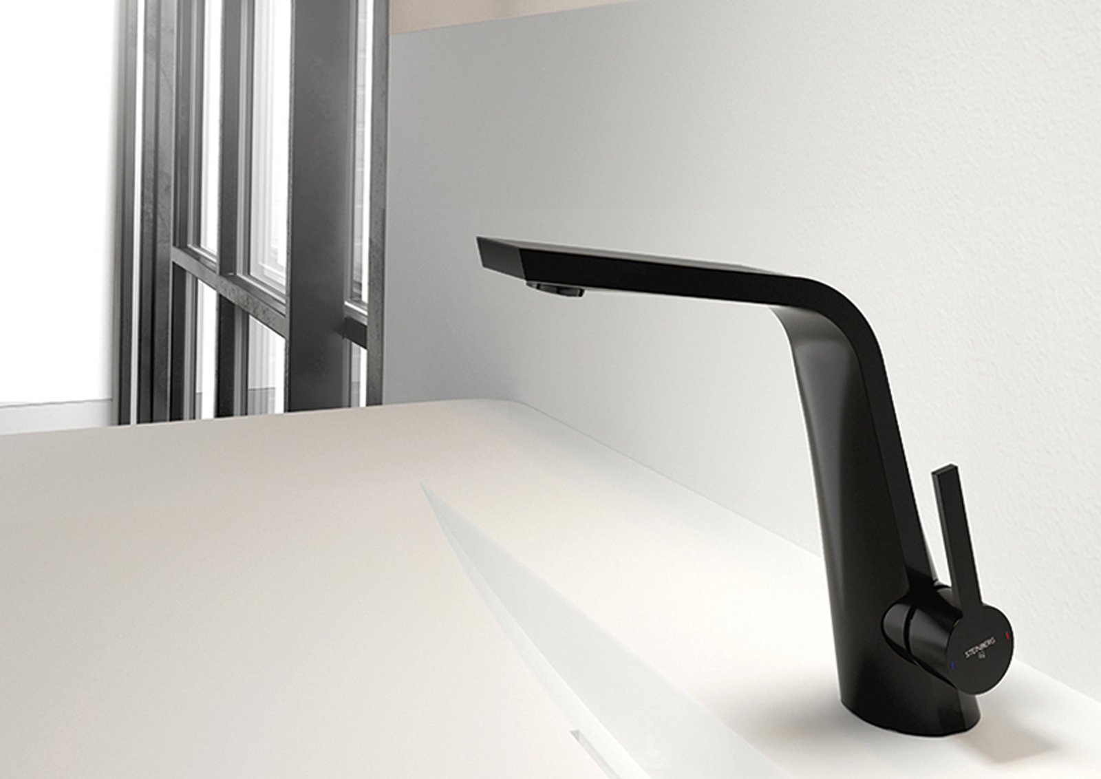 Steinberg Serie 260 Waschtisch-Einhebelmischer mit Ablaufgarnitur Matt Black