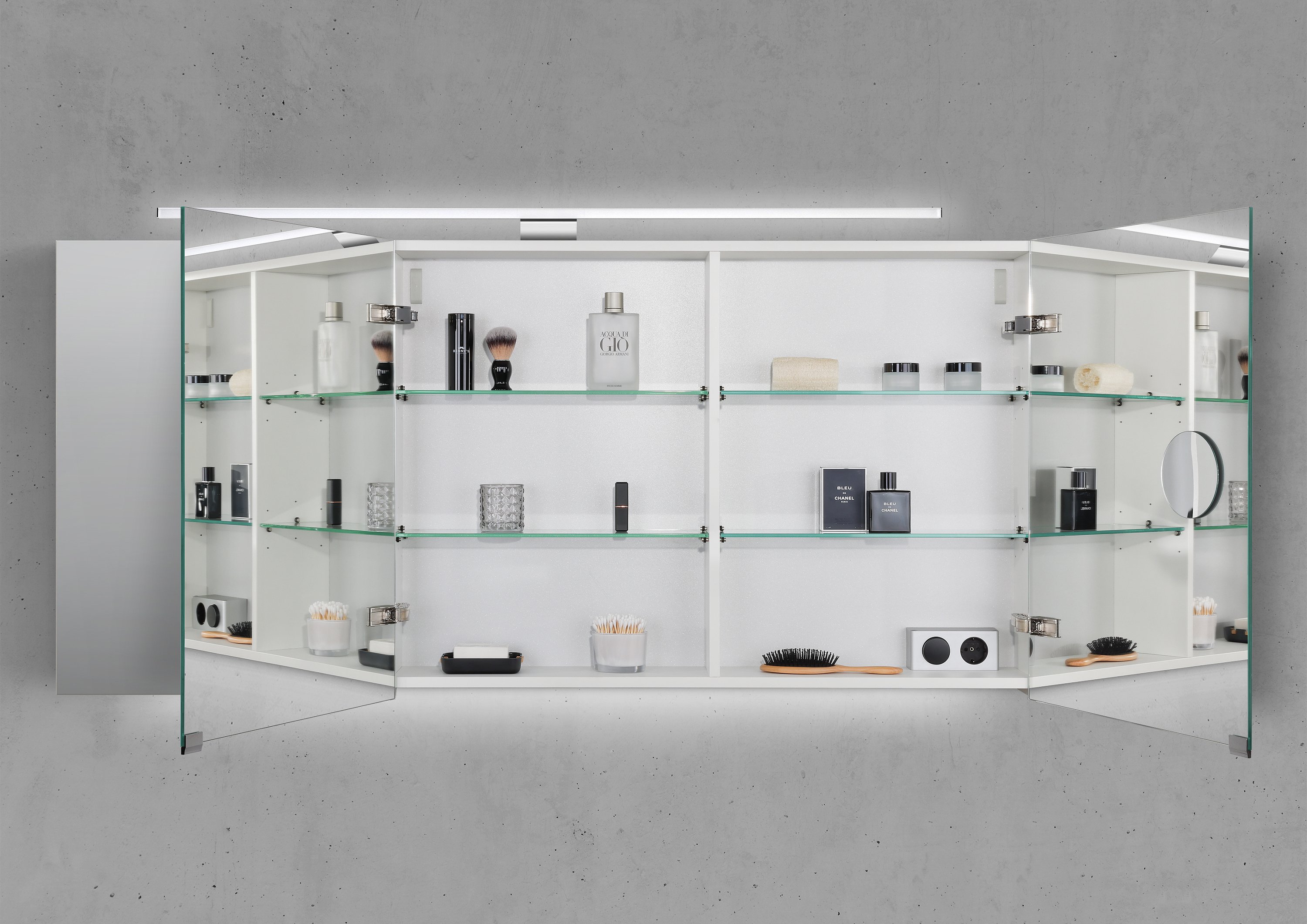 Spiegelschrank 150 cm mit LED Beleuchtung, Doppelspiegeltüren