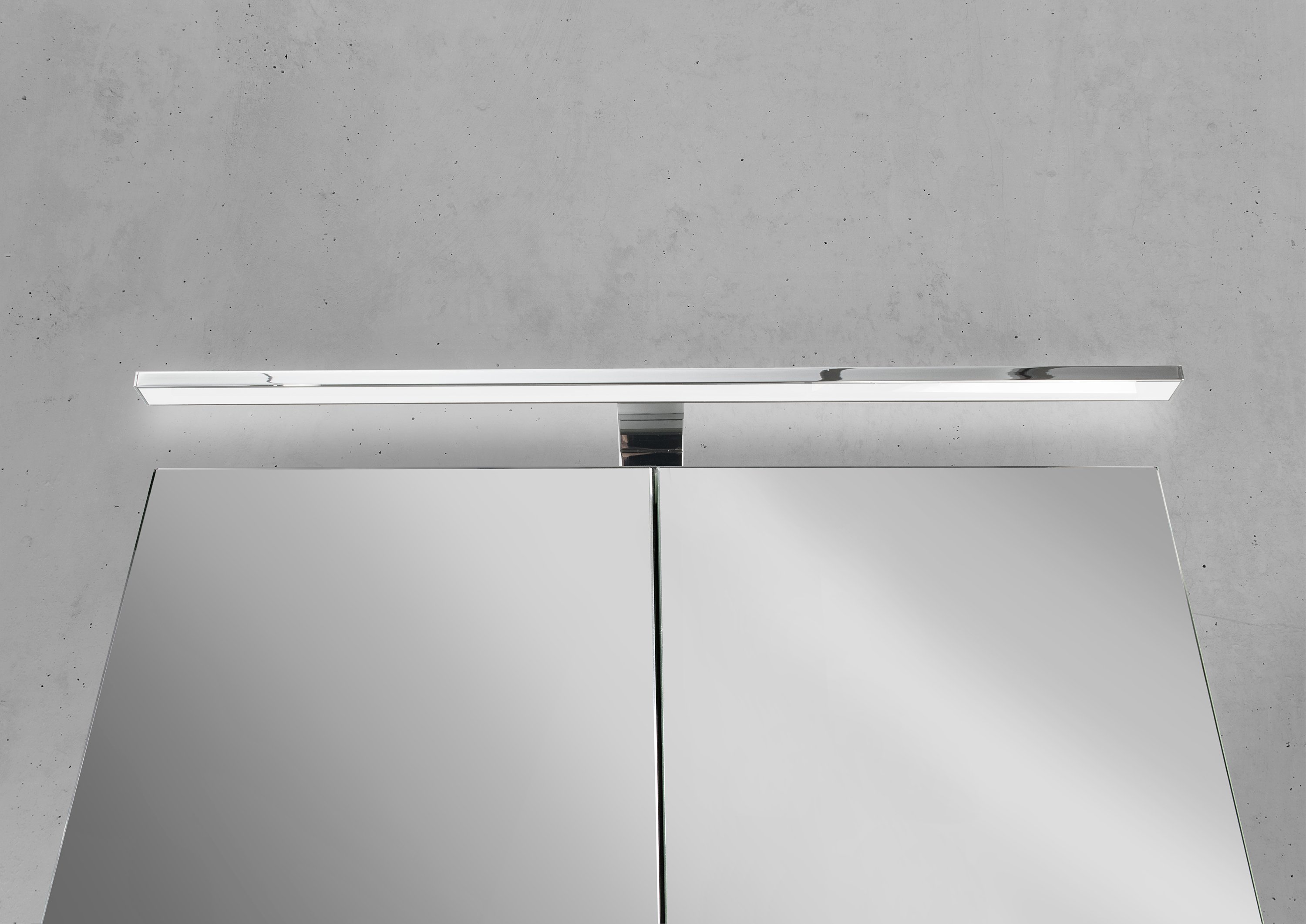 Spiegelschrank 120 cm mit LED Chrom Beleuchtung Doppelspiegeltüren